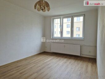 +popl. 3000, + elektřina, kauce 25.000,-, odměna RK 16.000,-