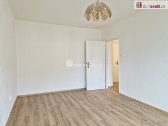 +popl. 3000, + elektřina, kauce 25.000,-, odměna RK 16.000,-