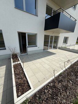Nabízím k PRODEJI úplně nový moderní byt 2+kk+BALKON o celko