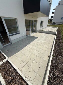 Nabízím k PRODEJI úplně nový moderní byt 2+kk+BALKON o celko