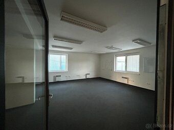Obchodní prostory k dlouhodobému pronájmu, popřípadě na prod