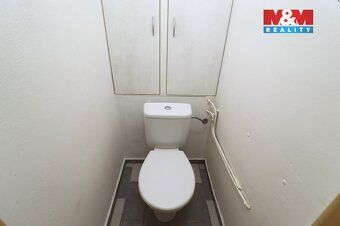 Nabízíme k pronájmu zrenovovaný a čerstvě vymalovaný byt o d