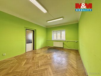 Podnájem kancelářského prostoru, 48 m² v 1. patře zděného do