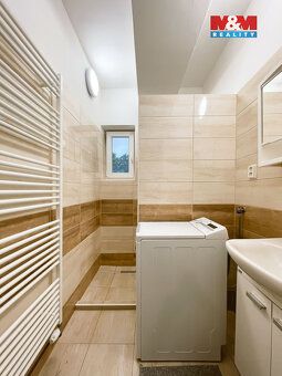 Prodej krásného světlého bytu o dispozici 2+1 (56 m²) v klid
