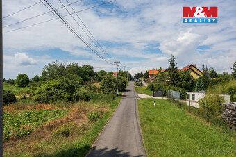 Nabízíme k prodeji dva stavební pozemky v obci Cítoliby, okr