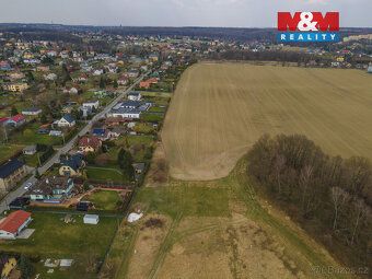 Nabízíme Vám ke koupi pozemek o výměře 1064 m² v oblíbené čá