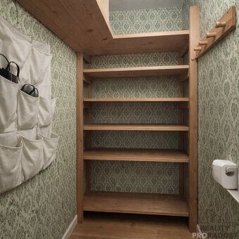 Byt se nachází ve 2. nadzemním podlaží čtyřpodlažního bytové