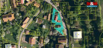 Nabízíme k prodeji soubor podílů na pozemcích, vše v obci a 