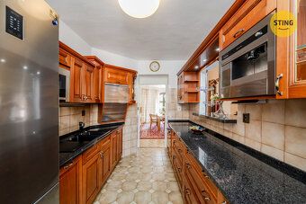 Nabízíme výjimečný rodinný dům o dispozici 7+kk v atraktivní