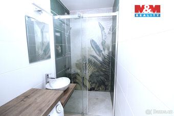 Nabízíme k prodeji světlý a moderně zrekonstruovaný byt 2+kk