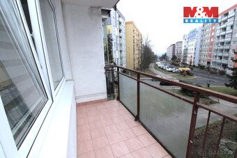 Nabízíme k prodeji světlý a moderně zrekonstruovaný byt 2+kk