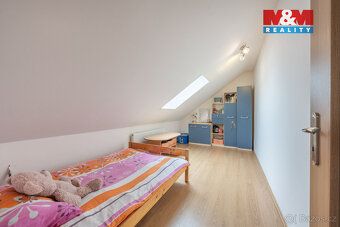 Hledáte exkluzivní dvougenerační rodinný dům v klidné části 