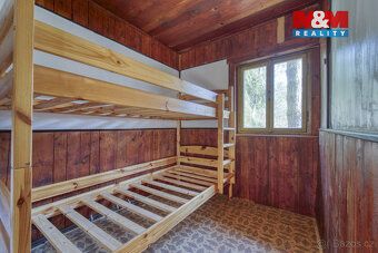 Prodej chaty 3+kk (70 m²) v Čerňovicích – garáž/dílna, balko