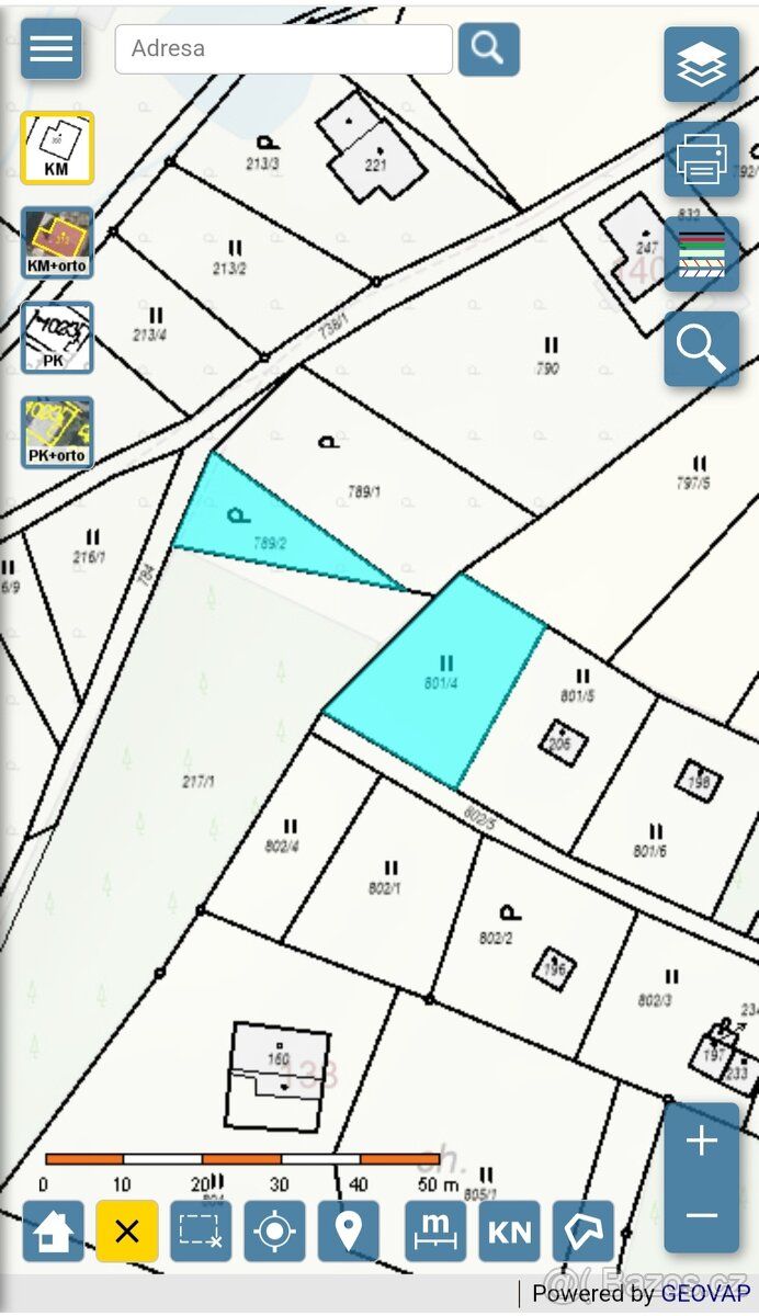 Prodám klidný pozemek 391m² a 203m² na polosamotě na úplném 