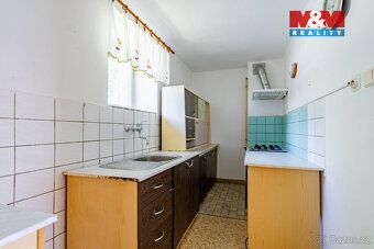Nabízíme k prodeji samostatný rodinný dům, o dispozici 2+1 s