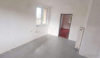 Nabízíme bytovou jednotku 3+1 o velikosti 64 m2ve zvýšeném p