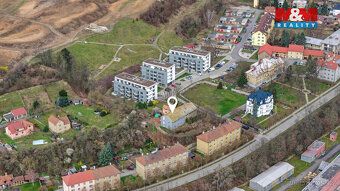 Hledáte moderní bydlení s rychlým dosahem Prahy a klidem ven