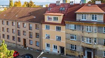 Pronájem bytu 2+1 – Cheb, ul. Valdštejnova
Nabízíme k pronáj