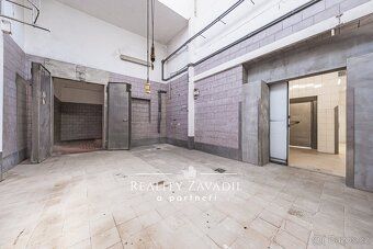 Ev.č. 01255 Výrobní areál s bytovou částí a stavebním pozemk