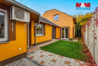 Nabízíme k dlouhodobému pronájmu dům 3+kk v obci Svinařov. D