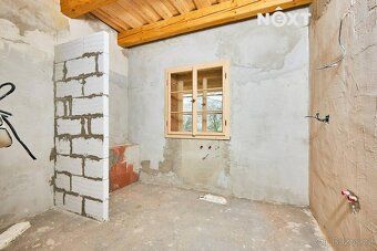 Na pomezí Strakonicka a Prachaticka, v klidné části obce Pře