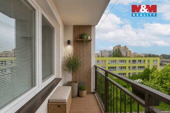 Nabízíme k prodeji byt 3+1 o užitné ploše 63 m² v panelovém 