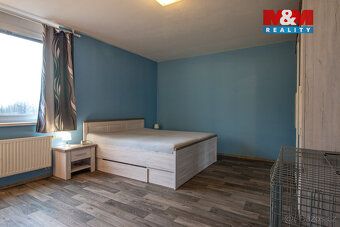 Nabízíme k prodeji nadstandardní byt 4+kk o užitné ploše 103