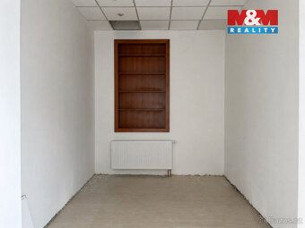 Nabízíme k pronájmu atraktivní komerční prostor o rozloze cc
