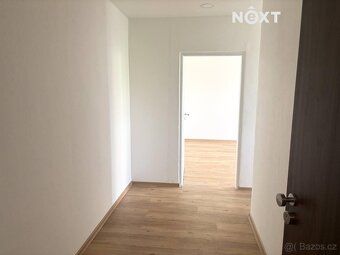 Nabízím k pronájmu byt o dispozici 2+1 a výměře 65 m2 na síd