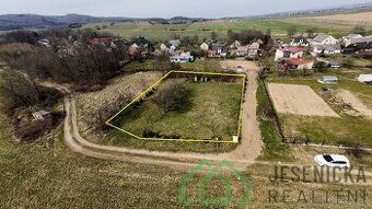 Prodáme stavební pozemek o velikosti 1177 m2 v obci Bílý pot