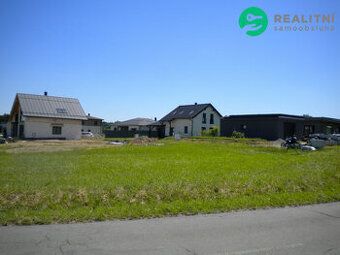 Prodej stavebního pozemku 1685m2 Nabízíme stavební parcelu o