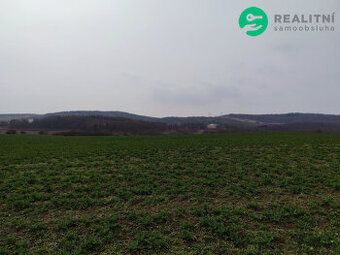 Exkluzivně nabízíme k prodeji ucelený soubor zemědělských po
