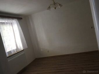 Nabízím k prodej RD v Hrušovanech nad Jevišovkou. Jedná se o