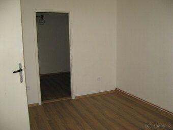 Nabízím k prodej RD v Hrušovanech nad Jevišovkou. Jedná se o