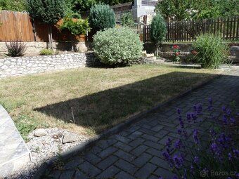 Pronájem prostorného bytu 3+1, 110 m² s terasou, zimní zahra