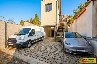 Ev.č. D1433B004 Pro mnoho podnikatelů je snem seběhnout v py