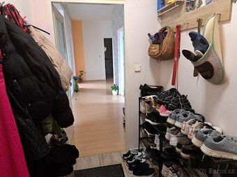 Pěkný prostorný byt o velikosti 4 + kk a rozloze 120 m2 ve 4