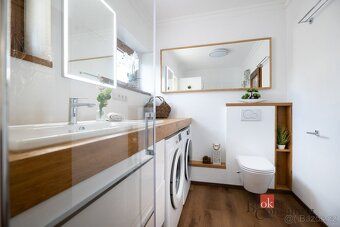 Prodej rodinného domuProdej moderního rodinného domu, Hoření