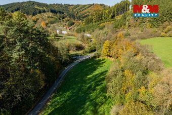 Nabízíme Vám prodej plochy o celkové výměře 970 m² v klidné 