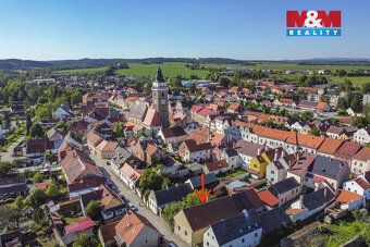 Sleva! Nabízíme k prodeji rodinný dům v klidné části histori