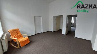 Nabízíme pronájem kanceláří v centru Mariánských Lázní v uli