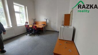 Nabízíme pronájem kanceláří v centru Mariánských Lázní v uli
