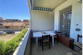 Hledáte zrekonstruovaný apartmán s panoramatickým výhledem?
