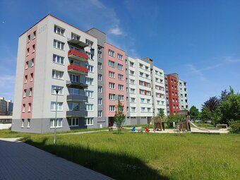 Slunný a zrekonstruovaný byt 3+1 s balkonem, nízkými náklady