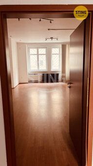 Pronájem kancelářských prostor o velikosti 132 m2, které se 