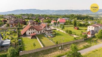 Nabízíme k prodeji patrový, zděný, nepodsklepený rodinný dům