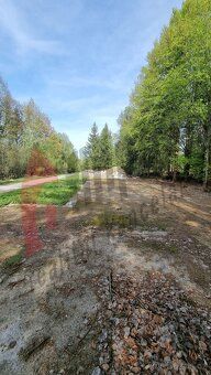 Nabízíme k prodeji stavební pozemek 709m2 v obci Mikulovice,