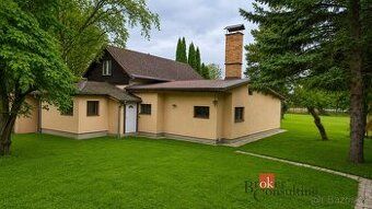 Prodej rodinného domu Praha Lahovice, pozemek 1428 m²Nabízím