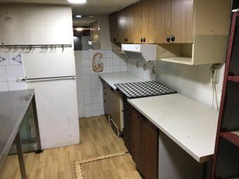 Pronajmu domek o výměře 25 m2, se zahradou 270 m2. Domek má 