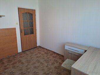 Pronájem bytu 3+1 s balkonem, 74 m², Plzeň – Košutka
Nabízím